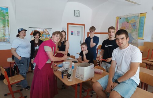 Sladká tečka za prvním rokem na gymnáziu