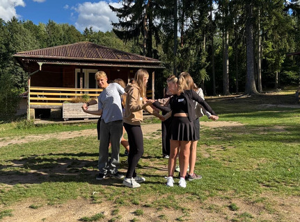 Céčka zdraví z adaptačního kurzu