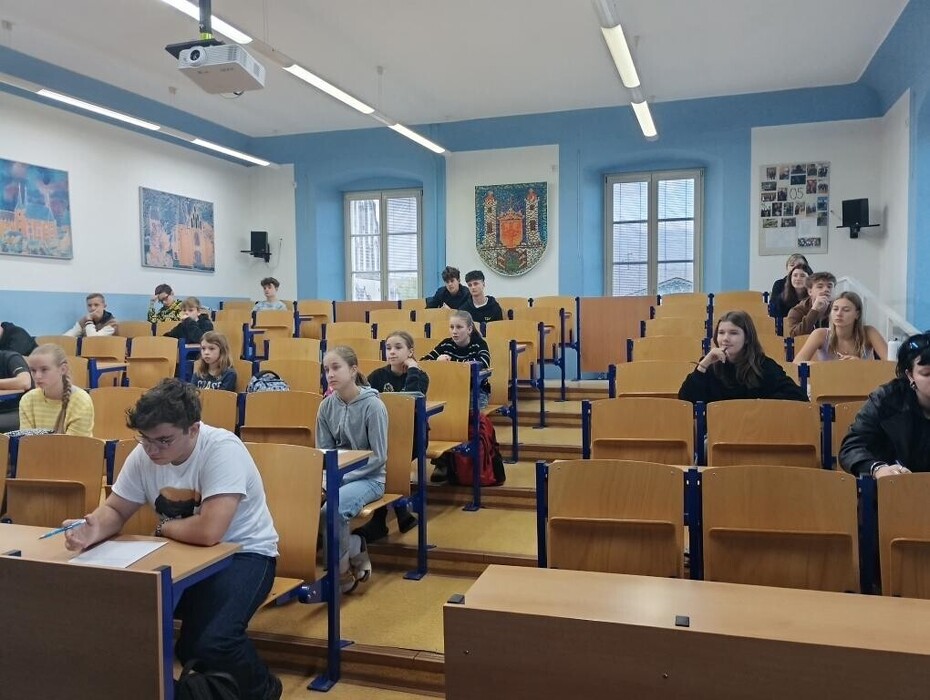 htbdjiehoz_____IMG_20251016_082129