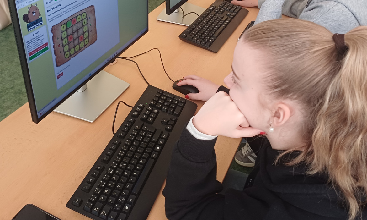 77zy30c60o_____iBOBR-2025-03