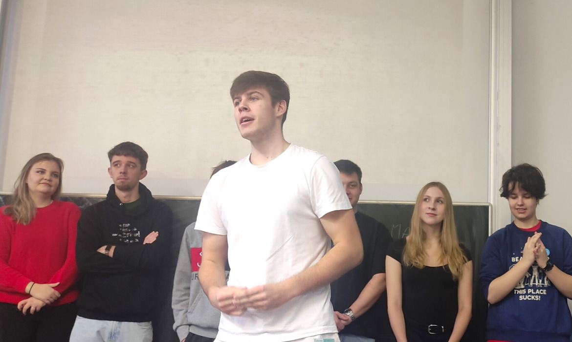 j3zggd4u0e_____IMG_20251218_085747