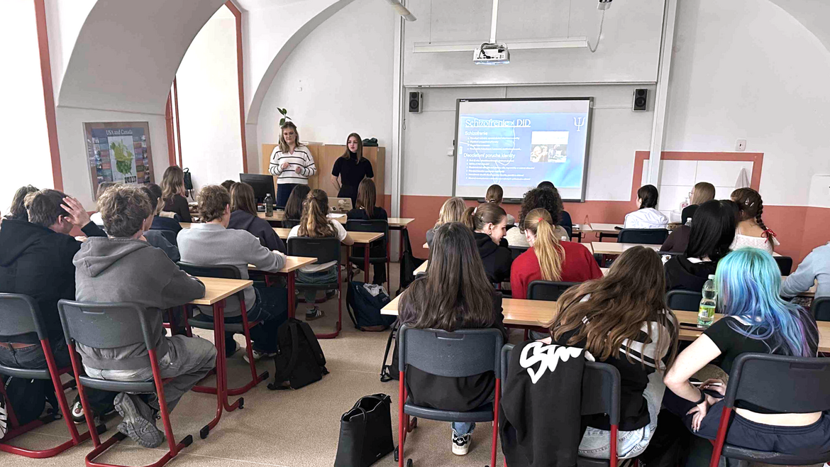 1guurivrgu_____IMG_0044cover