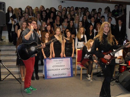 BURZA ŠKOL: Náš gympl se stane vaší srdeční záležitostí!