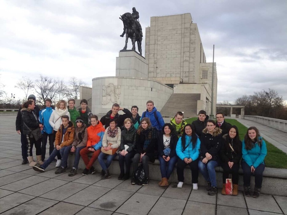 54f2uo9z9a_____hn5prk4v77-dsc00001