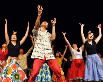 Šakalí léta – tak trošku i o nás (pidirozhovor s Alenou Mutinskou)