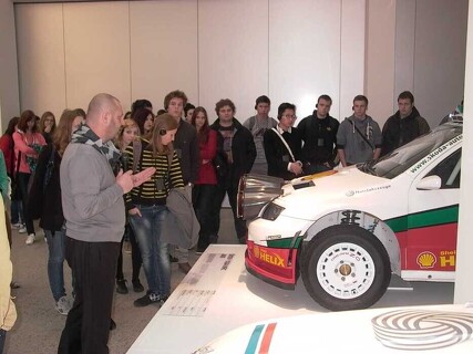 Třídy O8 a C4B v Mladé Boleslavi a Neratovicích