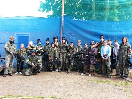 Tercie vyrazila na paintball: Dobrodružství, na které nezapomeneme!