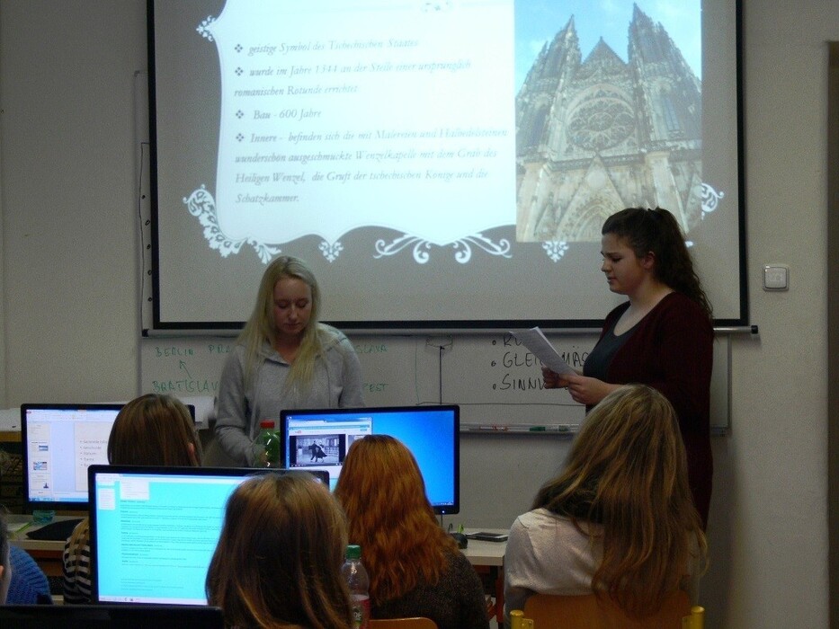 k2exe0bslu_____cfn4eutc7j-p1100882