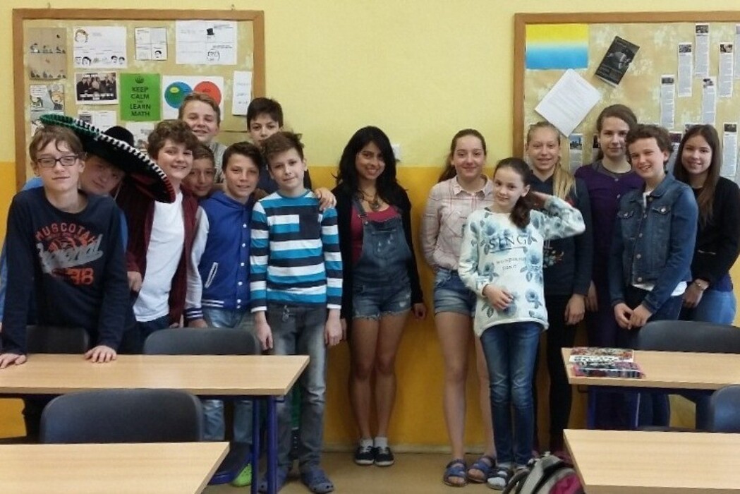 v4kzqpu2bw_____wkky878xhp-20160503-093002