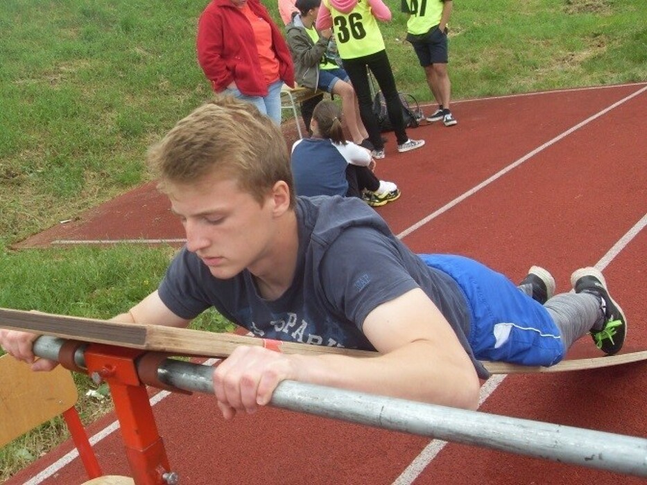 gif1obc6zv_____ra16f2rqus-sdc14981