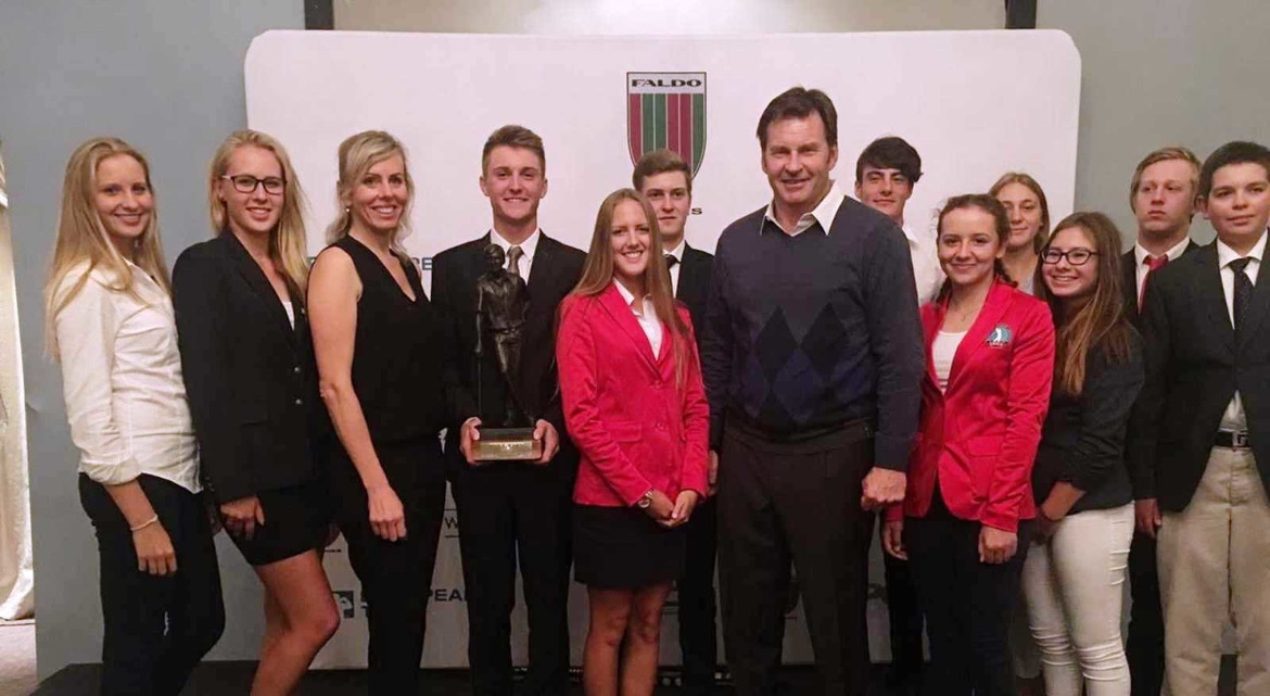 mcjfjiapn2_____la01xzpxx7-faldo (1)