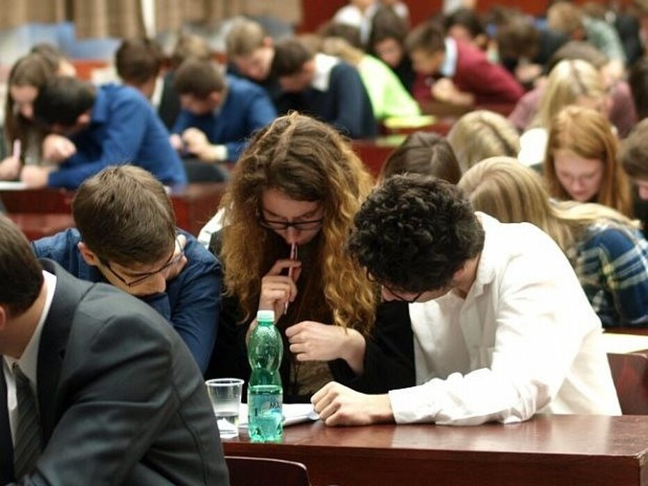 crfdobotyf_____kdraset8tu-vyrezdejepisna-soutez201628-galerie-980