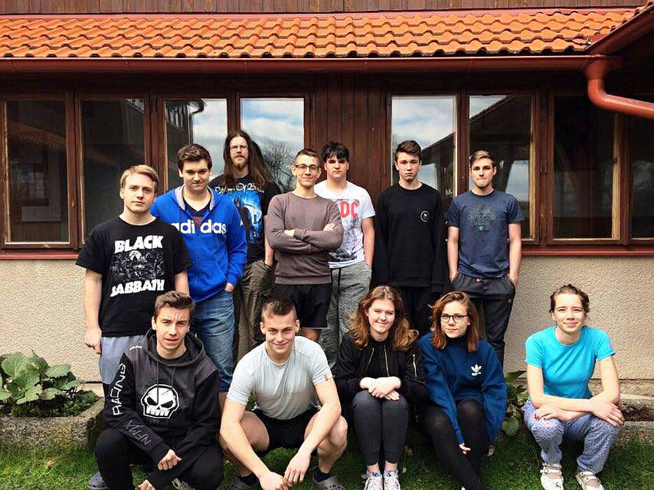 eyferxkms4_____24aqg2xmn1-17813891-1328877830530326-1218216108-n