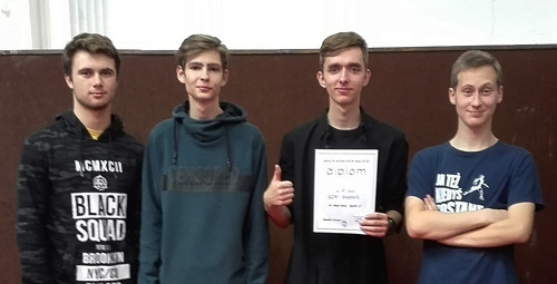 Stolní tenis SŠ: Chlapci se probojovali do kraje, děvčata byla druhá