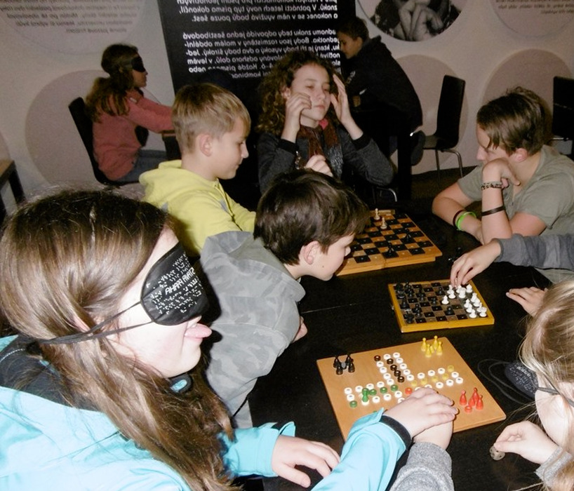 sek2u4hlmq_____rq1g3b1q0o-p1040644