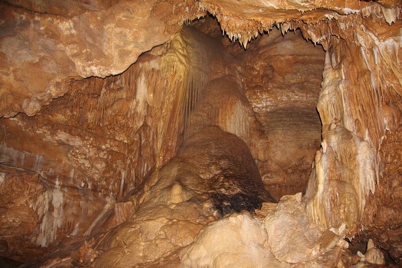 Koněpruské jeskyně C1AB, O5
